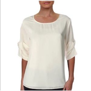 🆕Gibson Latimer off white short sleeve blouse